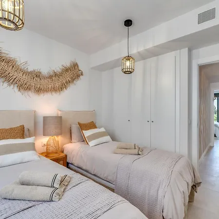 New Elegant 3br Townhouse In Chaparral Golf & & Gym *