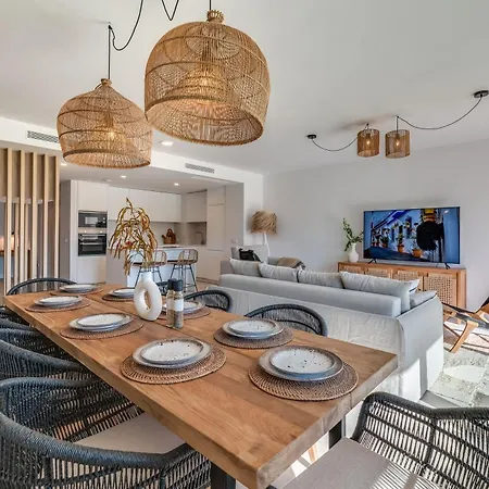 New Elegant 3br Townhouse In Chaparral Golf & & Gym