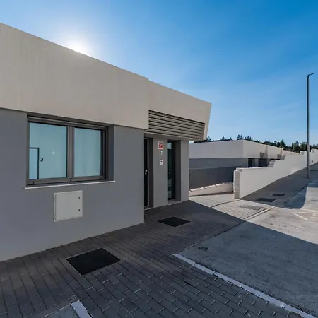 New Elegant 3br Townhouse In Chaparral Golf & & Gym